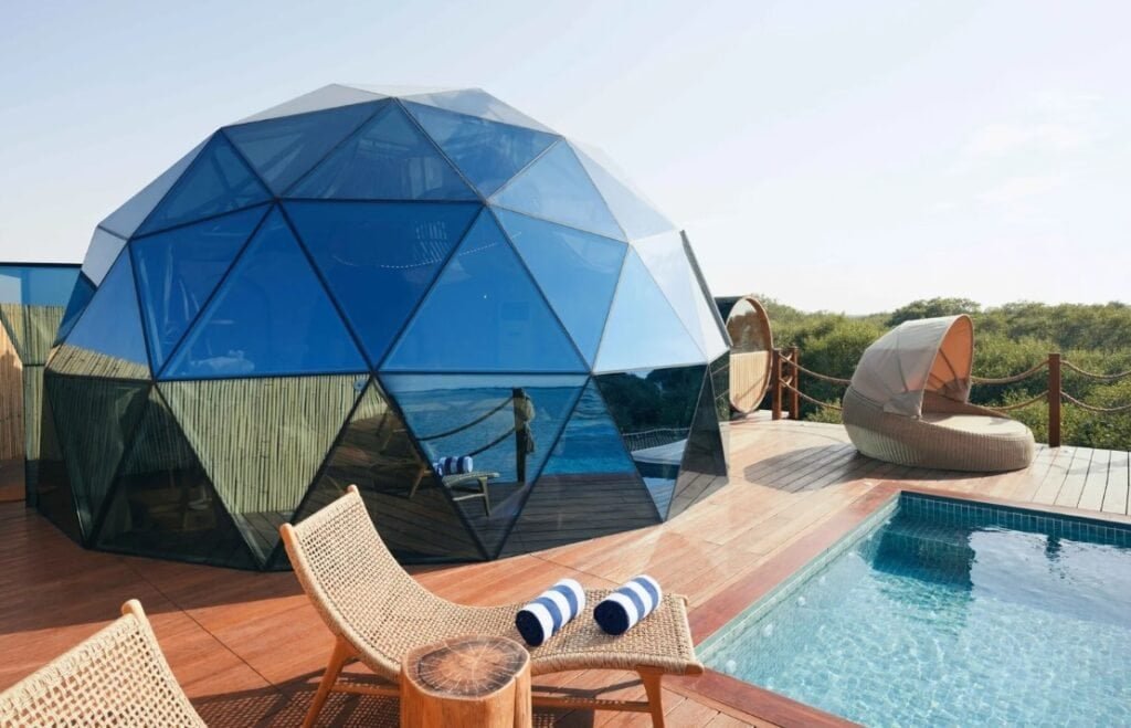 LUXEGLAMP UAQ