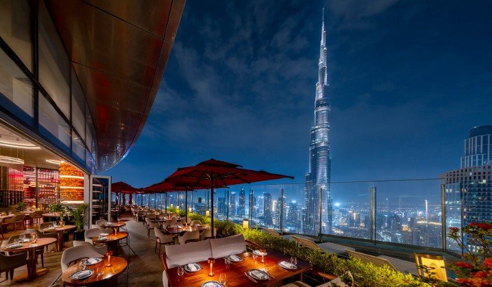 2. CÉ LA VI Dubai 