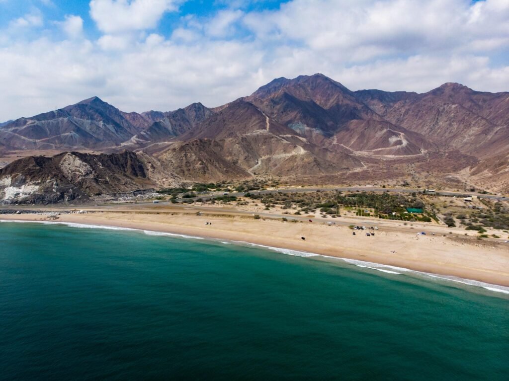 Fujairah — Sea, Mountains, and a Cooler East Coast