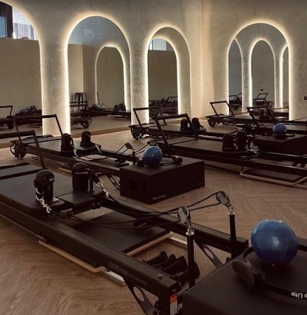 POSTURE  |  Reformer + Cadillac + Mat — Balearic-Style