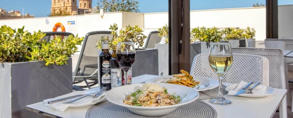 Pergolas | Mediterranean / Hotel Buffet